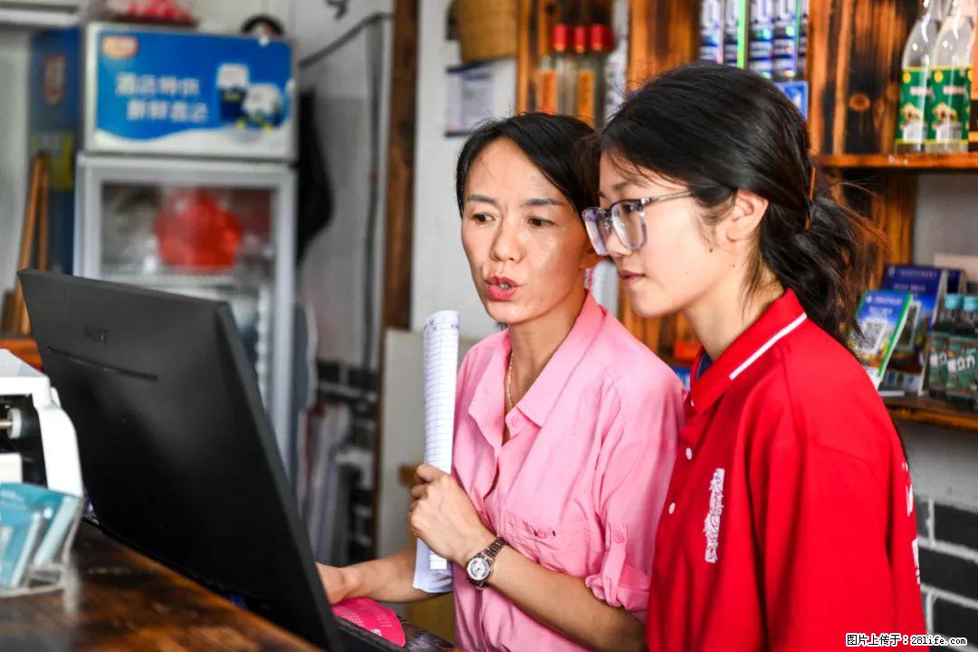 全网追的“扁担女孩”,找了一份暑假工,时薪12元 - 东营生活资讯 - 东营28生活网 dy.28life.com